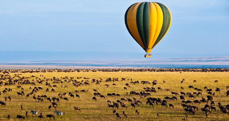 7-Day Luxury Fly-In & Hot Air Balloon Safari