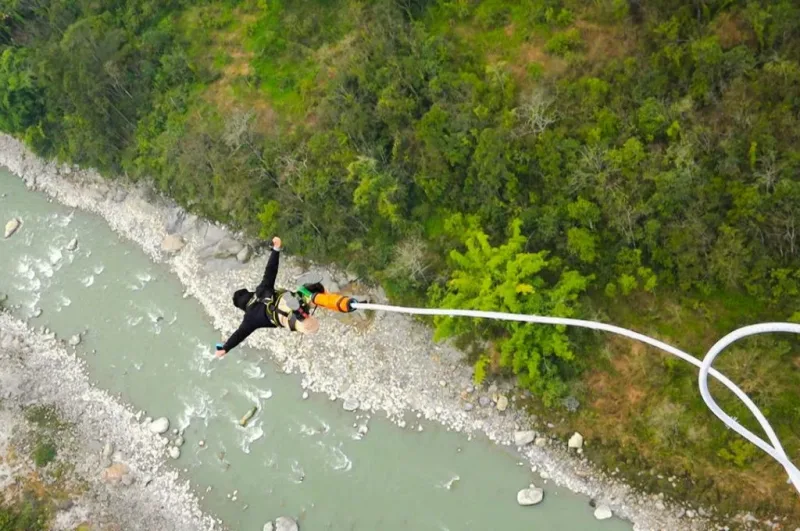 Bungee Jumping
