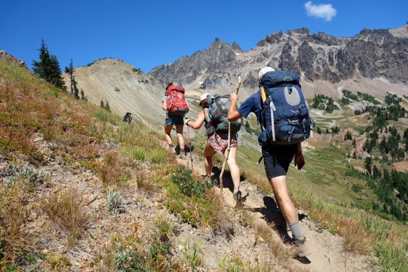 Day Hikes & Trekking